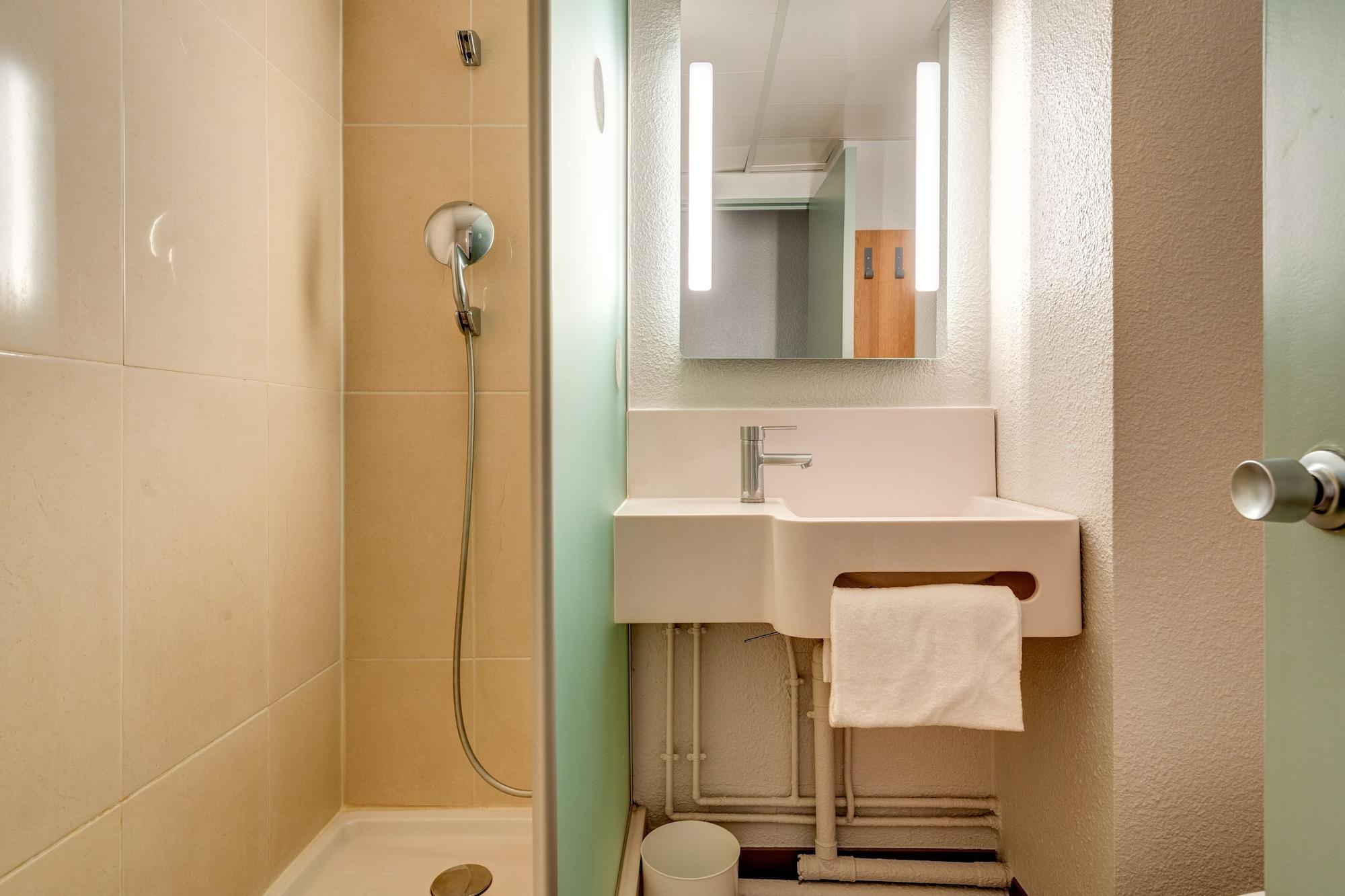 B&B Hotel Orly Rungis Aeroport 2 Etoiles Luaran gambar