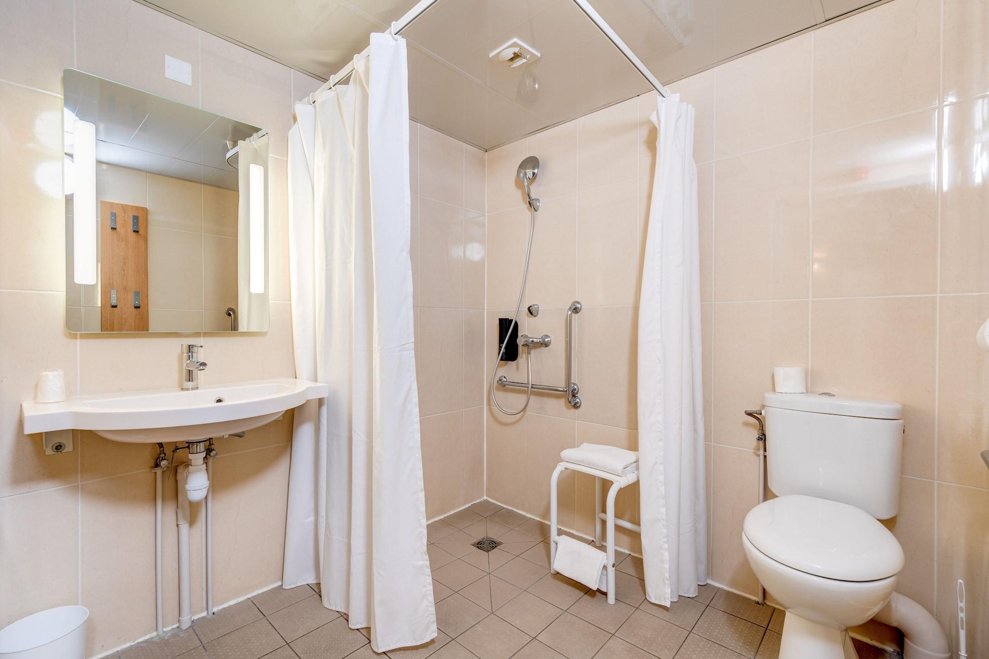 B&B Hotel Orly Rungis Aeroport 2 Etoiles Luaran gambar