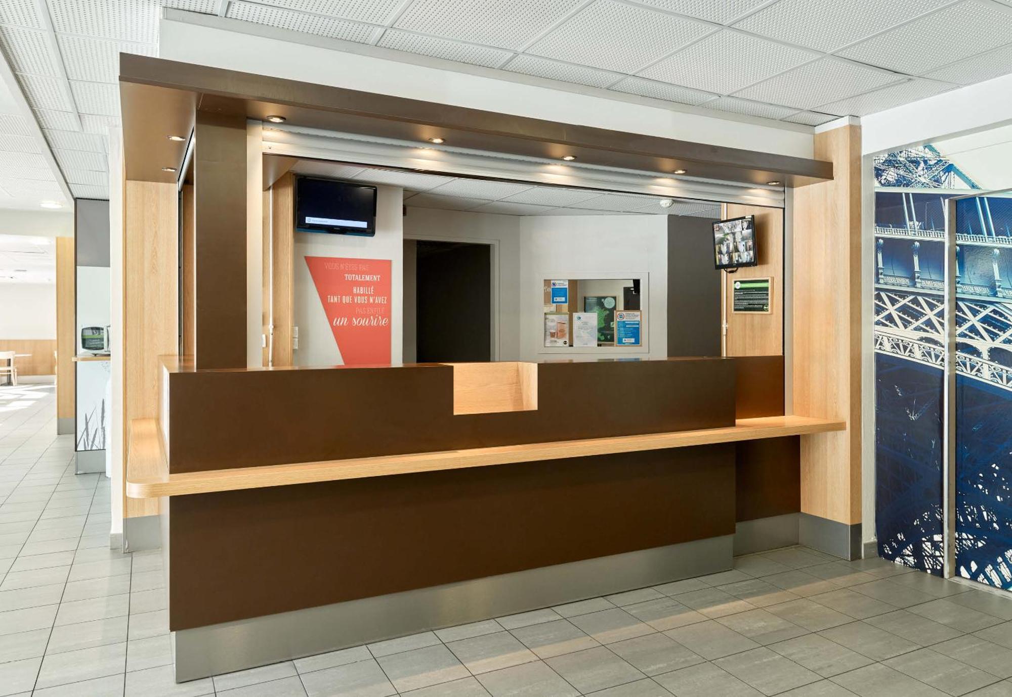 B&B Hotel Orly Rungis Aeroport 2 Etoiles Luaran gambar